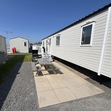 3 Bedroom Modern Caravan Sleeps Up To 8 ミロム エクステリア 写真